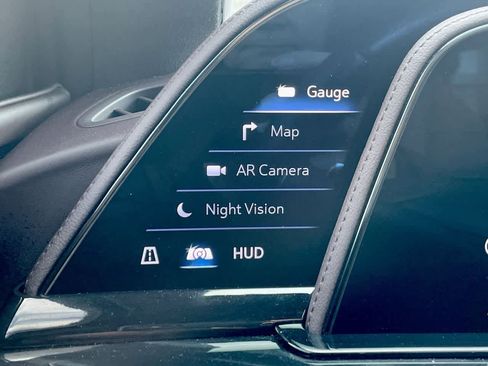 Used 2024 Cadillac Escalade V w/ Heavy-Duty Trailer Package image 35