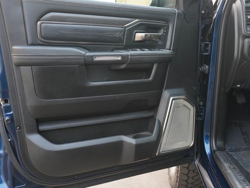 Used 2019 RAM 2500 Limited AWD/4WD image 17