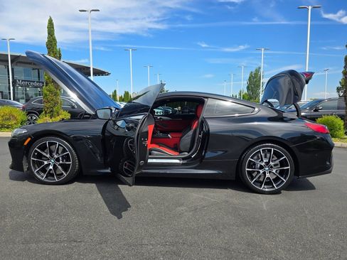 Used 2023 BMW 840i xDrive Coupe AWD/4WD image 14