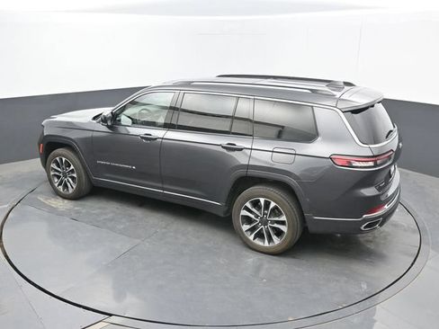 Used 2021 Jeep Grand Cherokee L Overland w/ Luxury Tech Group IV AWD/4WD image 49