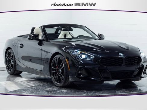 Used 2024 BMW Z4 M40i w/ Premium Package image 1
