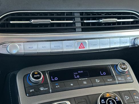 Used 2020 Hyundai Palisade Limited AWD/4WD image 30