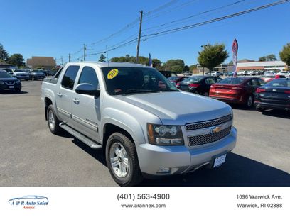 Used 2010 Chevrolet Avalanche LT w/ Luxury Package