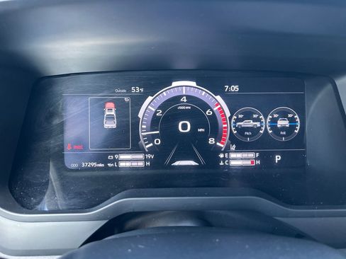 Used 2023 Toyota Tundra Platinum AWD/4WD image 10