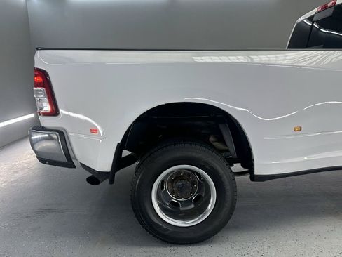 Used 2020 RAM 3500 Tradesman AWD/4WD image 11