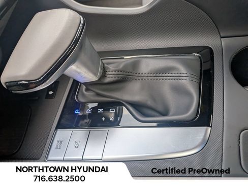 Used 2025 Hyundai Elantra Sport FWD image 15