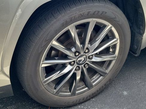 Used 2024 Lexus LX 600 F Sport AWD/4WD image 3