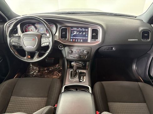 Used 2022 Dodge Charger GT image 41