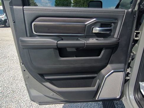 New 2026 RAM 3500 Laramie AWD/4WD image 31