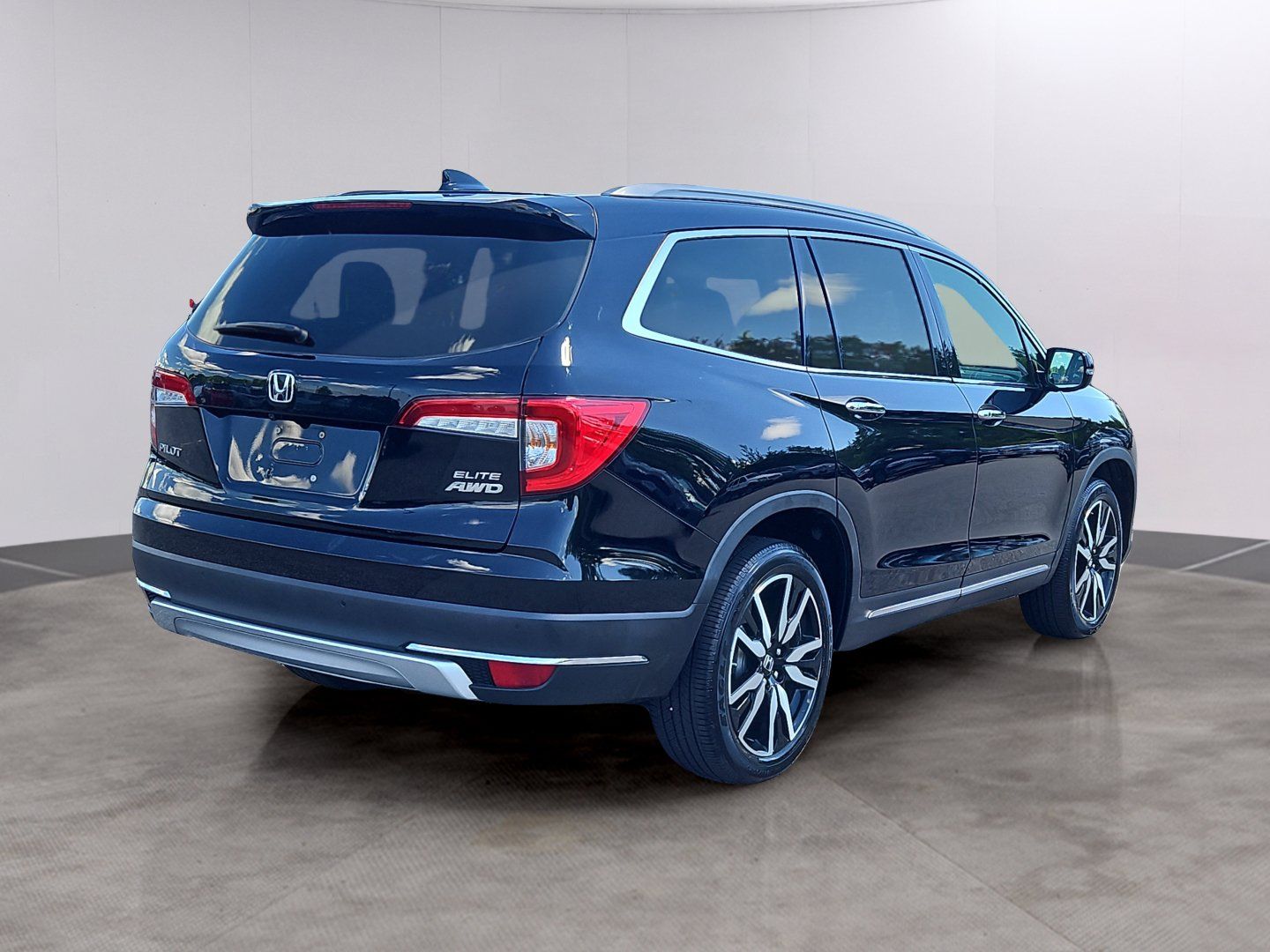 Certified 2022 Honda Pilot Elite image 4