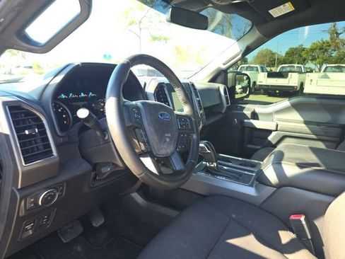 Used 2020 Ford F150 XLT w/ Equipment Group 302A Luxury image 8