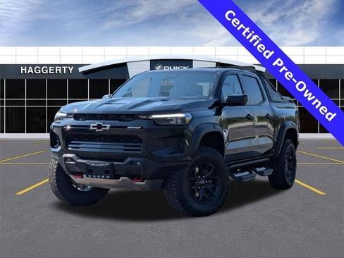 Certified 2025 Chevrolet Colorado ZR2 w/ Midnight Edition image 1