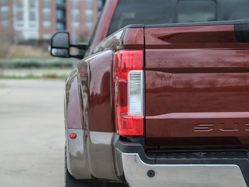 Used 2017 Ford F350 Lariat w/ Lariat Ultimate Package image 20