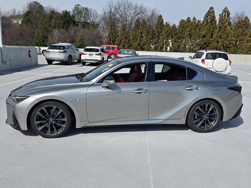 Used 2022 Lexus IS 350 F Sport image 2