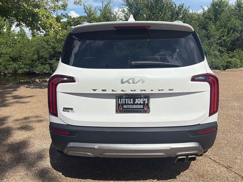 Used 2022 Kia Telluride SX AWD/4WD image 6