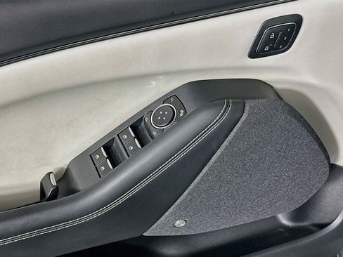 Used 2022 Ford Mustang Mach-E Premium RWD image 15