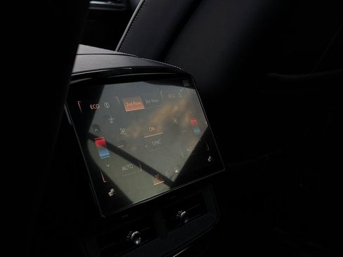 New 2026 Cadillac Vistiq Sport image 21