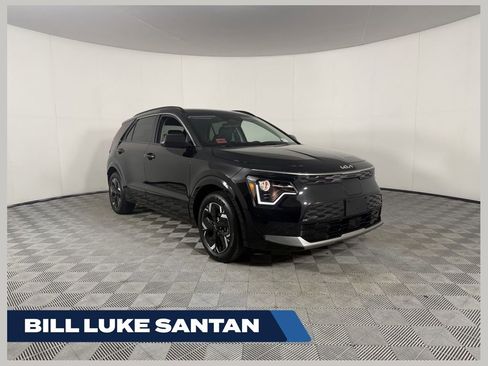 Used 2025 Kia Niro Wind FWD image 1