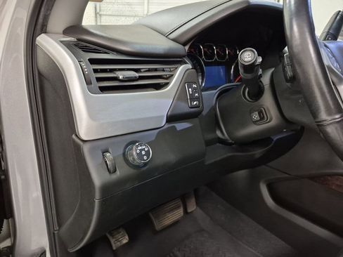 Used 2019 GMC Yukon XL SLT w/ Open Road Package image 18