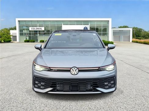 New 2026 Volkswagen GTI SE FWD image 8