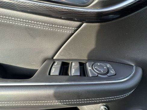 Used 2023 Buick Envision Preferred w/ Sport Touring Package image 13