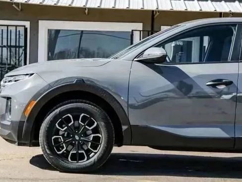 Used 2024 Hyundai Santa Cruz SEL AWD/4WD image 16
