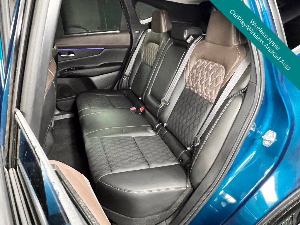 Used 2025 Nissan Murano Platinum w/ Cargo Package AWD/4WD image 16