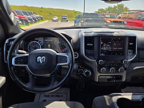 Used 2023 RAM 1500 Big Horn AWD/4WD image 20