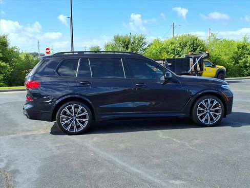 Used 2022 BMW X7 M50i w/ Dynamic Handling Package AWD/4WD image 22
