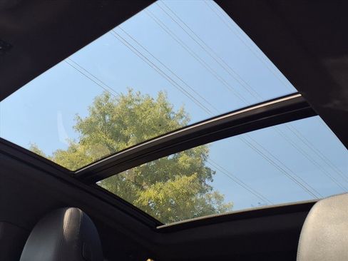 Used 2021 BMW X4 xDrive30i image 7