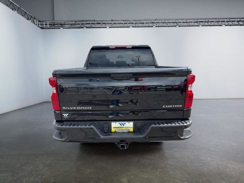 Used 2024 Chevrolet Silverado 1500 Custom AWD/4WD image 4
