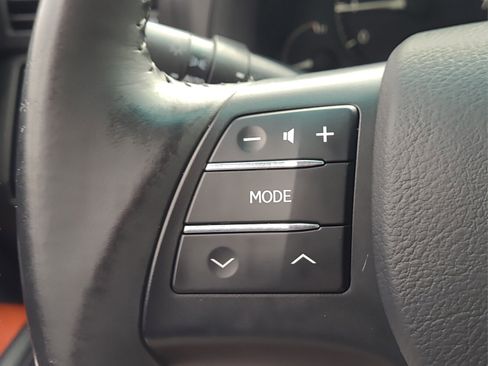 Used 2011 Lexus RX 350 2WD w/ Premium Pkg image 26
