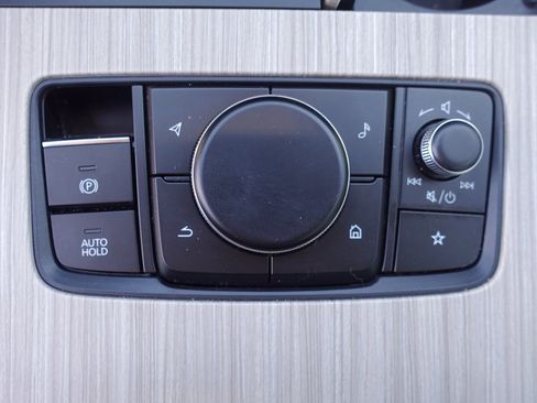 Used 2024 MAZDA CX-90 Plug-In Hybrid w/ Premium Plus image 19