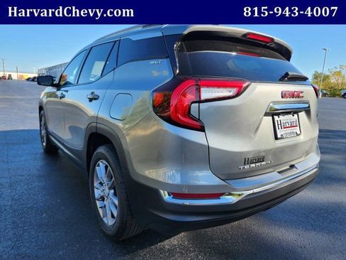 Used 2024 GMC Terrain SLT FWD image 37