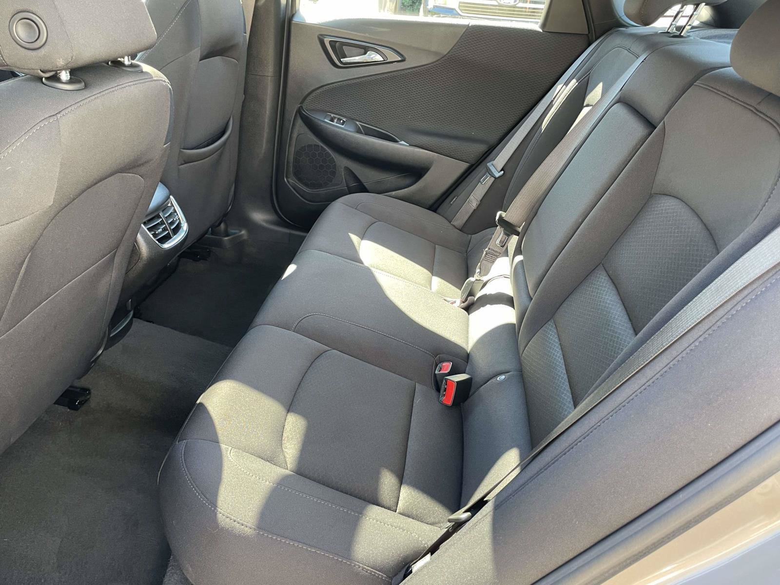 Used 2024 Chevrolet Malibu LT FWD image 11