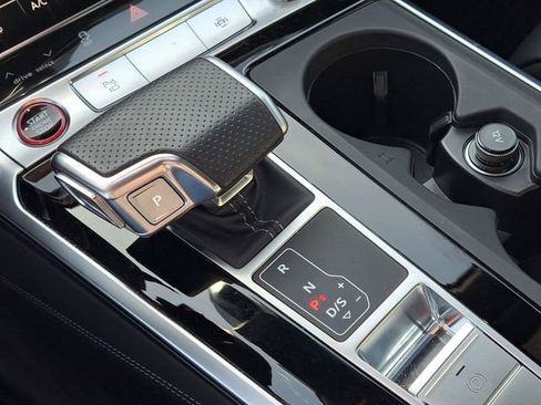 Used 2022 Audi S7 Premium Plus image 17