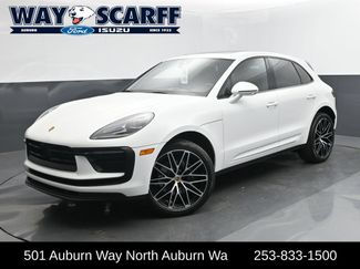 Used 2025 Porsche Macan AWD/4WD video 1