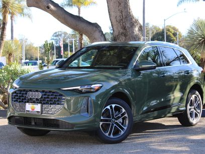 New 2025 Audi Q5 Premium Plus