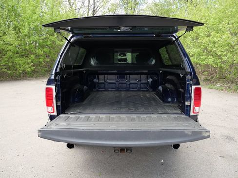 Used 2017 RAM 1500 Laramie AWD/4WD image 28