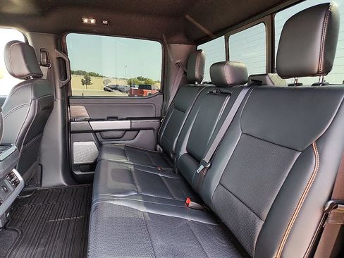 Used 2025 Ford F150 Lariat w/ Equipment Group 501A Mid AWD/4WD image 5