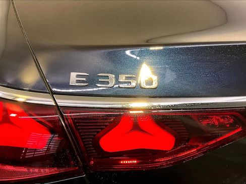 New 2026 Mercedes-Benz E 350 4MATIC Sedan image 6