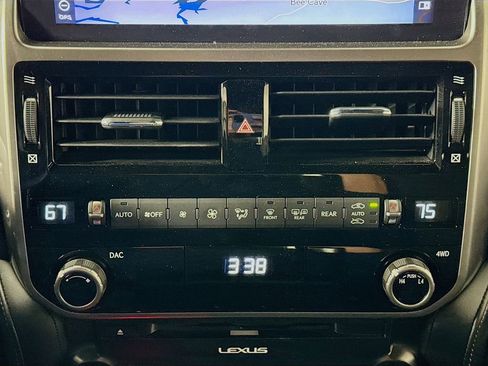 Certified 2023 Lexus GX 460 Premium w/ Premium Package image 16