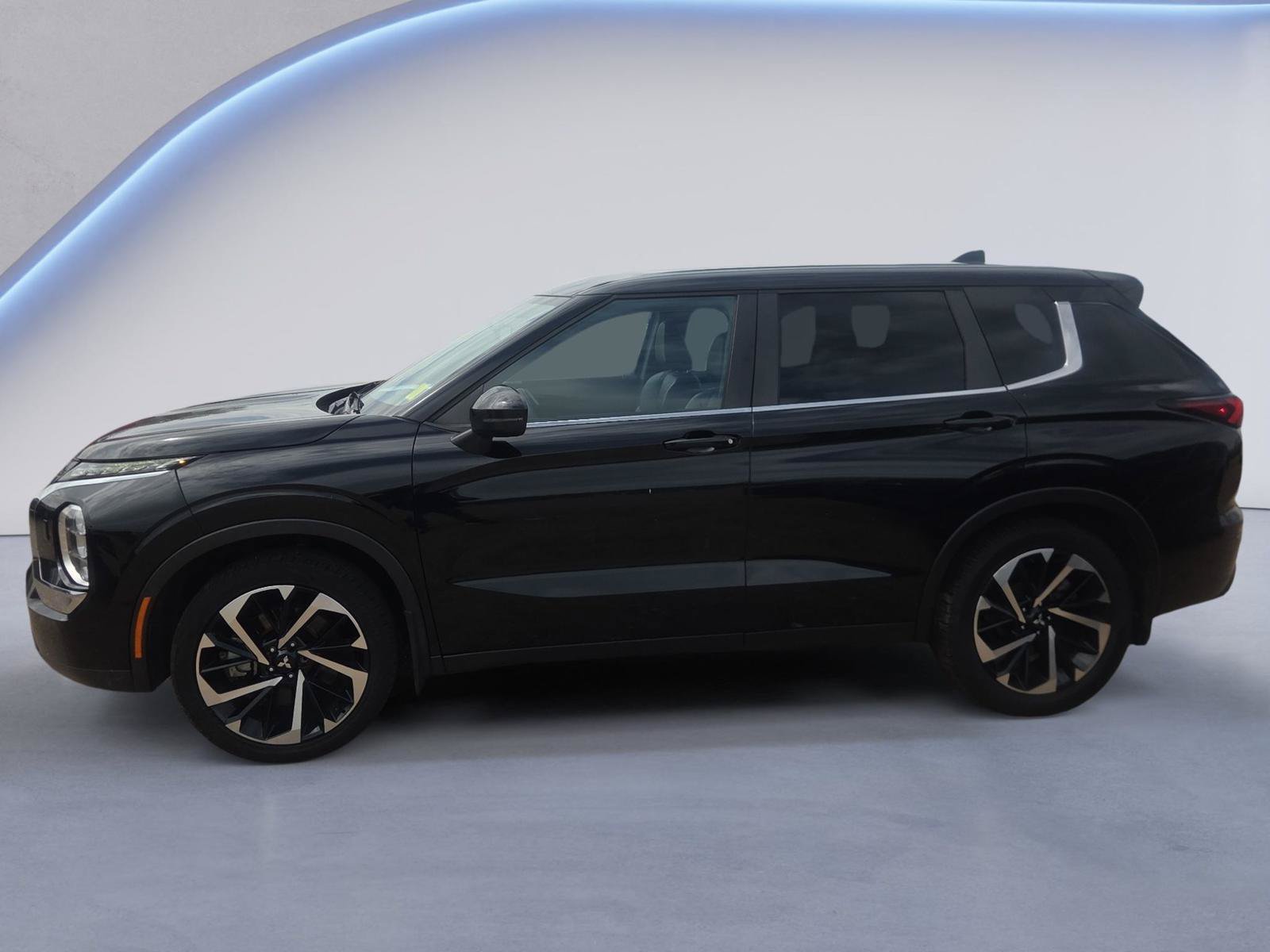 Used 2022 Mitsubishi Outlander ES AWD/4WD image 8