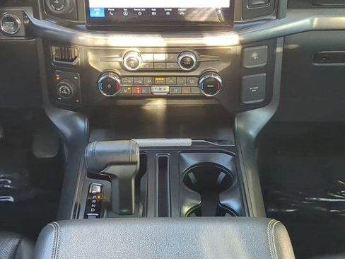 Used 2024 Ford F150 Lariat image 19