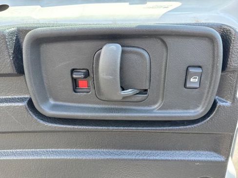 Used 2024 Chevrolet Express 2500 w/ Driver Convenience Package RWD image 30