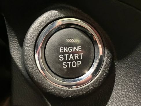 Used 2018 Subaru Crosstrek 2.0i Limited AWD/4WD image 30