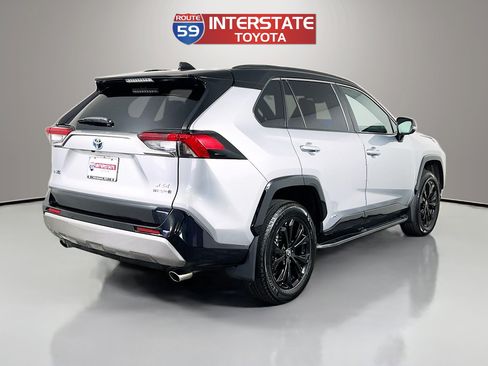 Certified 2024 Toyota RAV4 XSE w/ Advanced Technology Package AWD/4WD image 7