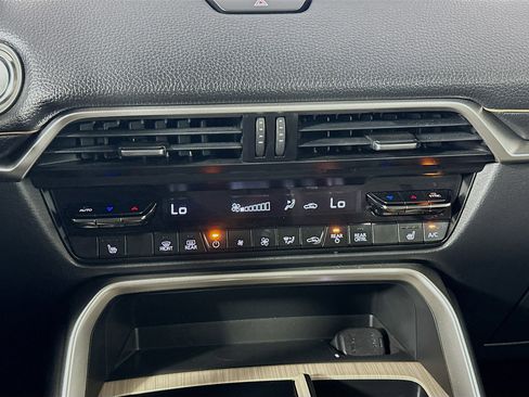 Used 2025 MAZDA CX-90 3.3 Turbo w/ Premium Sport Pkg image 24