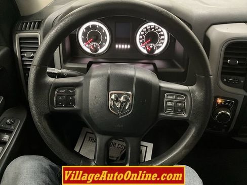 Used 2016 RAM 1500 Express AWD/4WD image 19