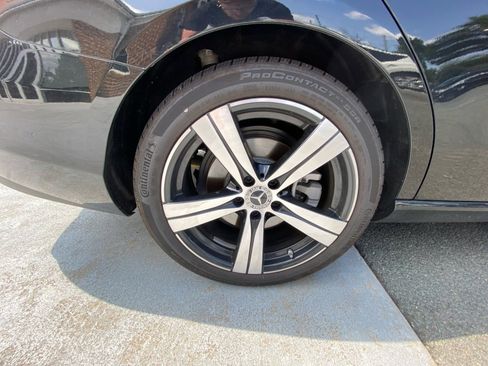 Used 2025 Mercedes-Benz C 300 4MATIC Sedan image 23